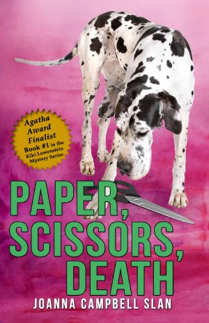 [Kiki Lowenstein Scrap-N-Craft Mystery 01] • Paper, Scissors, Death · Book #1 in the Kiki Lowenstein Mystery Series -- AGATHA AWARD FINALIST (Can be read as a stand-alone book.) (Kiki Lowenstein Cozy Mystery Series)